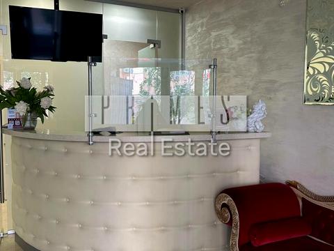 комерційна за адресою Володимира Івасюка просп. (Героїв Сталінграду), 6