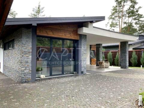 будинок за адресою смт. Козин, Анатолія Солов'яненка вул.