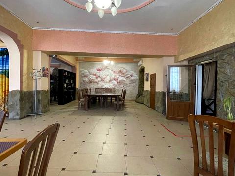 комерційна за адресою Городоцька вул., 207