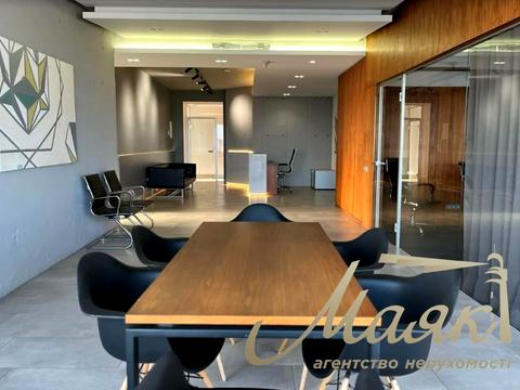 комерційна за адресою Кловський узвіз, 7а