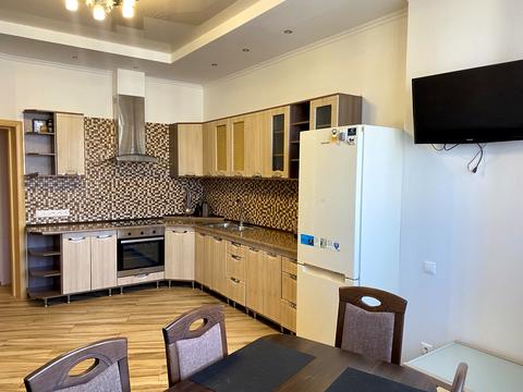 квартира по адресу Евгения Коновальца ул. (Щорса), 44-А