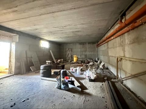 комерційна за адресою Садова вул., 22-Б