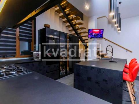 будинок за адресою Українських Героїв вул. (Мічуріна)