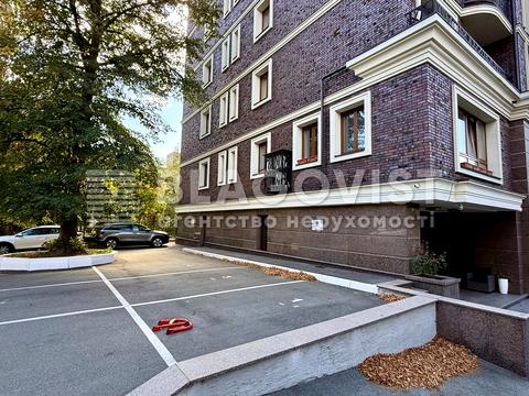 квартира за адресою Київ, Олександра Кониського вул., 22-А
