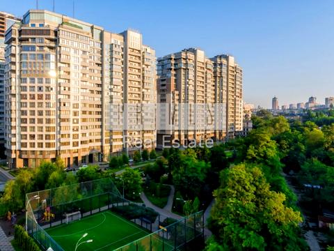 коммерческая по адресу Андрея Верхогляда ул. (Михайла Драгомирова), 4