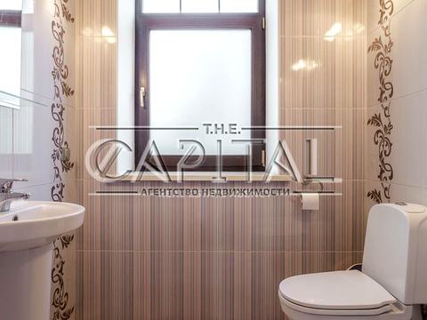 будинок за адресою Центральна вул., 45