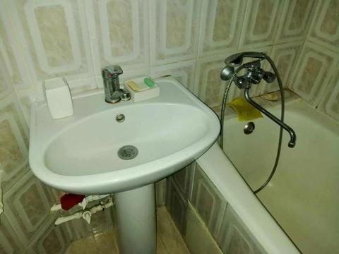 квартира за адресою Романа Шухевича просп. (Генерала Ватутіна), 8