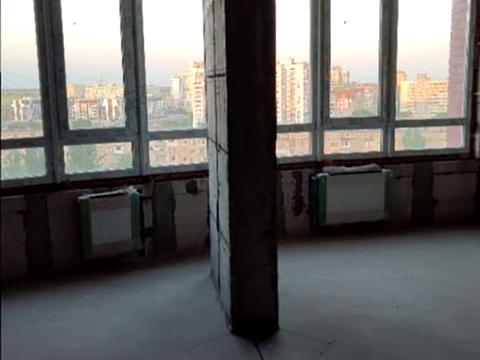 квартира за адресою Владислава Бувалкіна вул. (Бочарова Генерала), 35