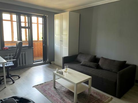 квартира за адресою Лариси Руденко вул., 15