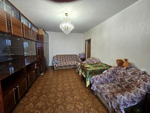 квартира за адресою Каштанова вул., 8