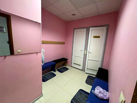 комерційна за адресою Інституцька, 6В