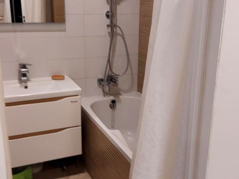 квартира за адресою Массив радужный, 21