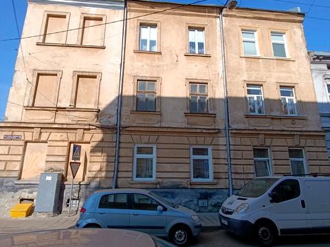 квартира за адресою Гайдамацька вул., 8