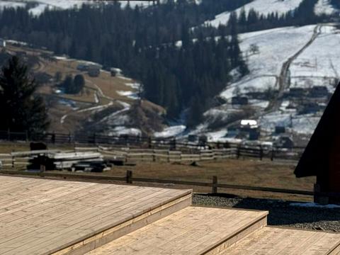 будинок за адресою молодіжна