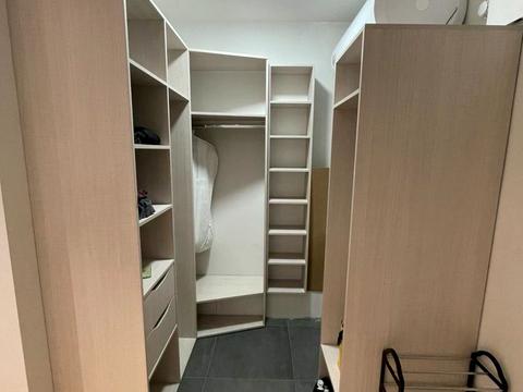 квартира за адресою Сім'ї Кульженків вул. (Петра Дегтяренка), 31-А