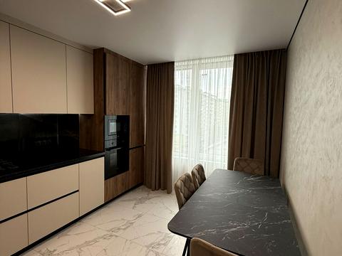 квартира по адресу Степана Бандеры ул., 79