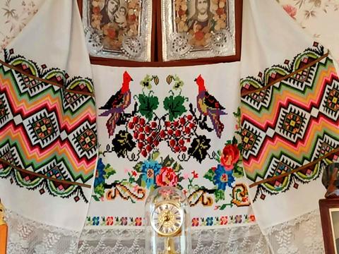 будинок за адресою смт. Гребінки, Київська вул.