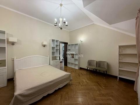 будинок за адресою с. Лісники, квіткова