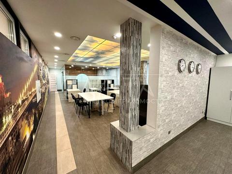 коммерческая по адресу Евгения Коновальца ул. (Щорса), 32-Б