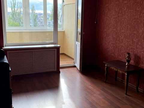 квартира за адресою Космонавтів вул., 130а
