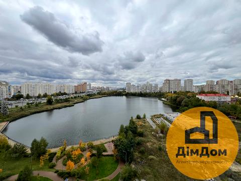 квартира по адресу Ревуцкого ул., 40-В