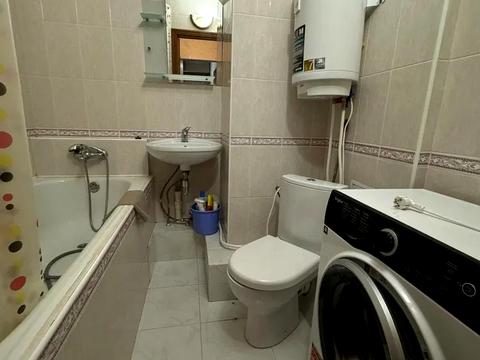 квартира за адресою Київ, Федора Ернста вул., 2