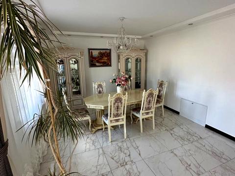 будинок за адресою с. Біла Криниця, Центральна