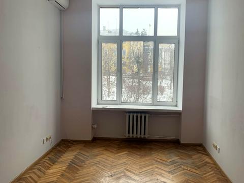 коммерческая по адресу Крещатик ул. (Kreschatic), 7/11