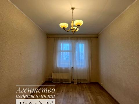 квартира за адресою Академіка Єфремова вул. (Командарма Уборевича), 15