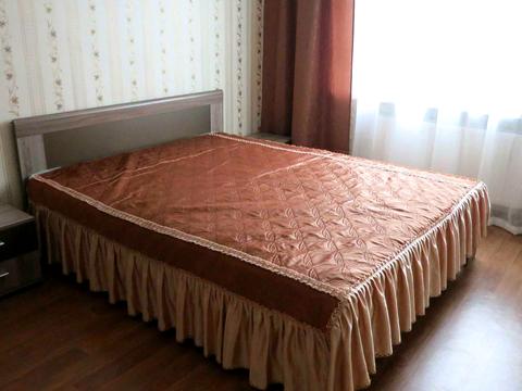 квартира за адресою Софії Русової вул., 1