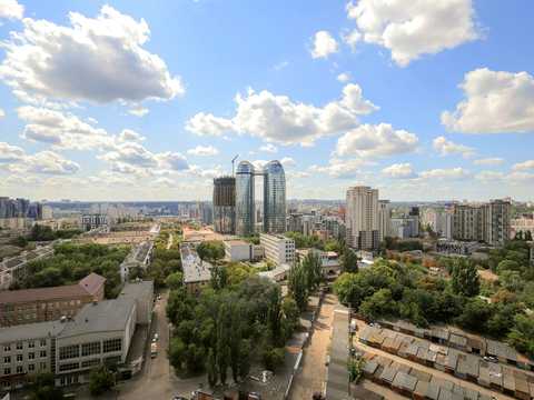 комерційна за адресою Київ, Євгена Коновальця вул. (Щорса), 44-А