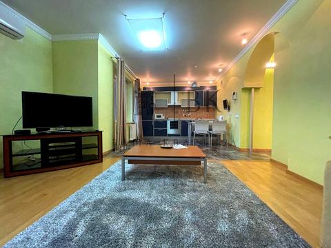 квартира за адресою Зої Бутенко вул. (Сєченова), 7-А