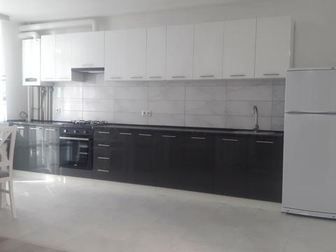 квартира за адресою Білогірська вул., 18-Є