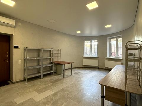 комерційна за адресою Шампанський пров., 9