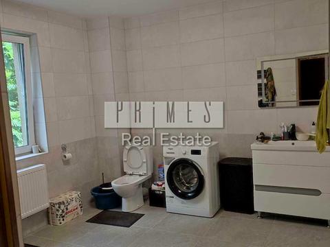 будинок за адресою Героїв України вул.