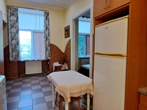 квартира за адресою Пекарська вул., 49