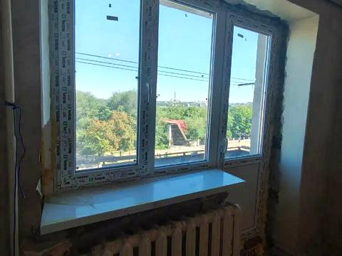 квартира за адресою Богдана Хмельницького просп. (Героїв Сталінграда), 8