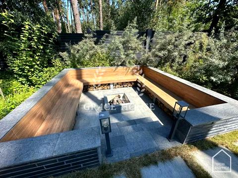 дом по адресу Плютовская ул.