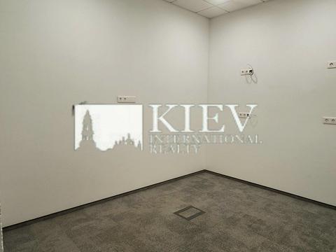 комерційна за адресою Князів Острозьких вул. (Московська), 32