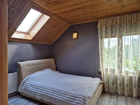 будинок за адресою с. Вишеньки, Центральна