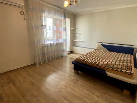 квартира за адресою Рональда Рейгана вул., 36