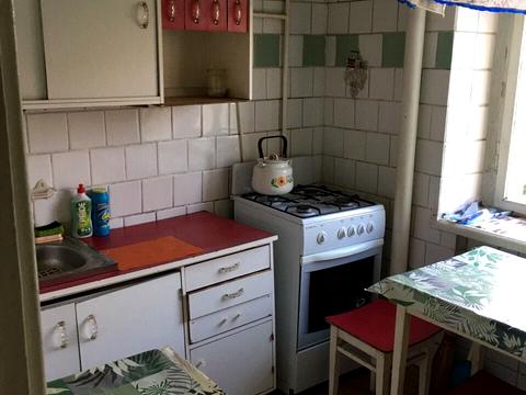комната по адресу Любомира Гузара просп. (Космонавта Комарова), 14-А