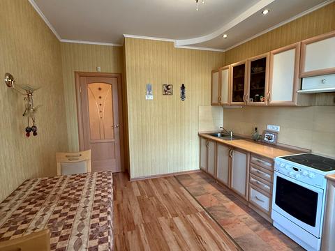 квартира за адресою Вишняківська вул., 5-В