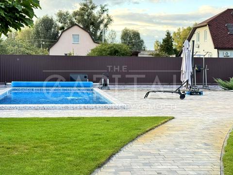будинок за адресою Героїв