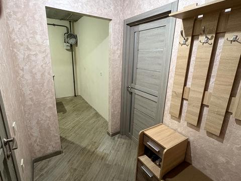 квартира за адресою Чорновола вул., 1/11