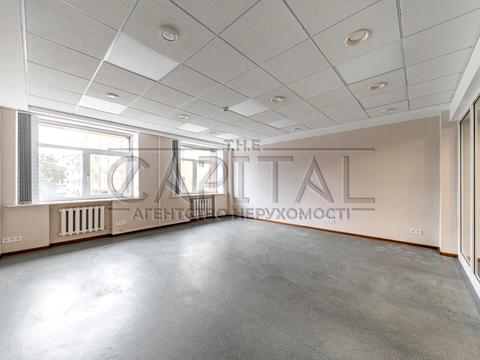 комерційна за адресою Ділова вул. (Димитрова), 5-Б