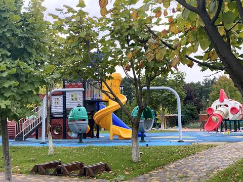 дом по адресу Юліанська