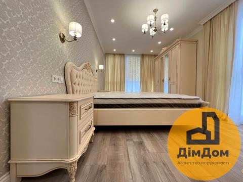 квартира по адресу Ревуцкого ул., 40-В