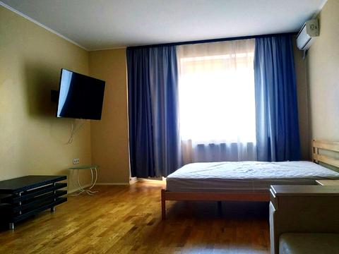 квартира по адресу Ревуцкого ул., 9