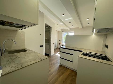 квартира за адресою Івана Вишенського вул., 28